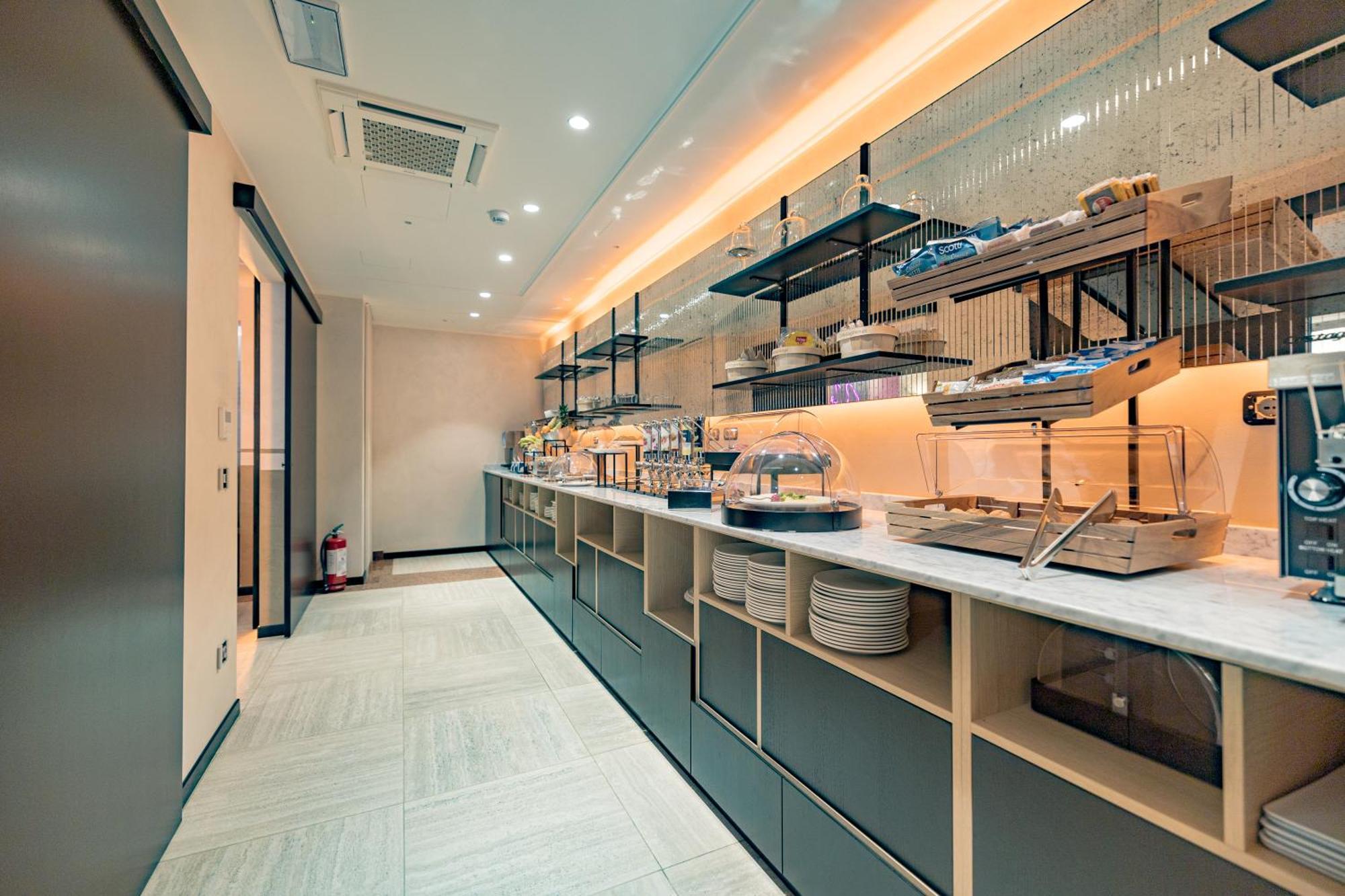 萨龙诺白杨林酒店 外观 照片